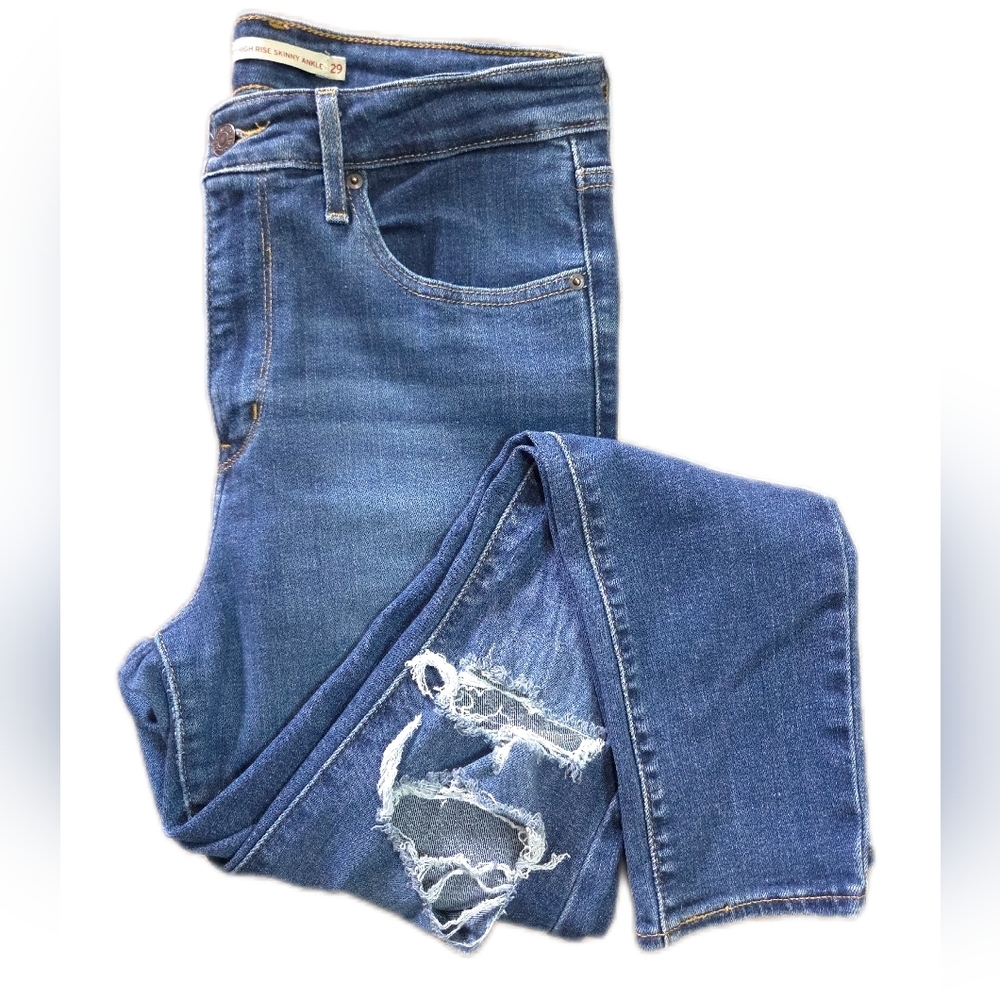 Levi's 721 High Rise Distressed Skinny Jeans